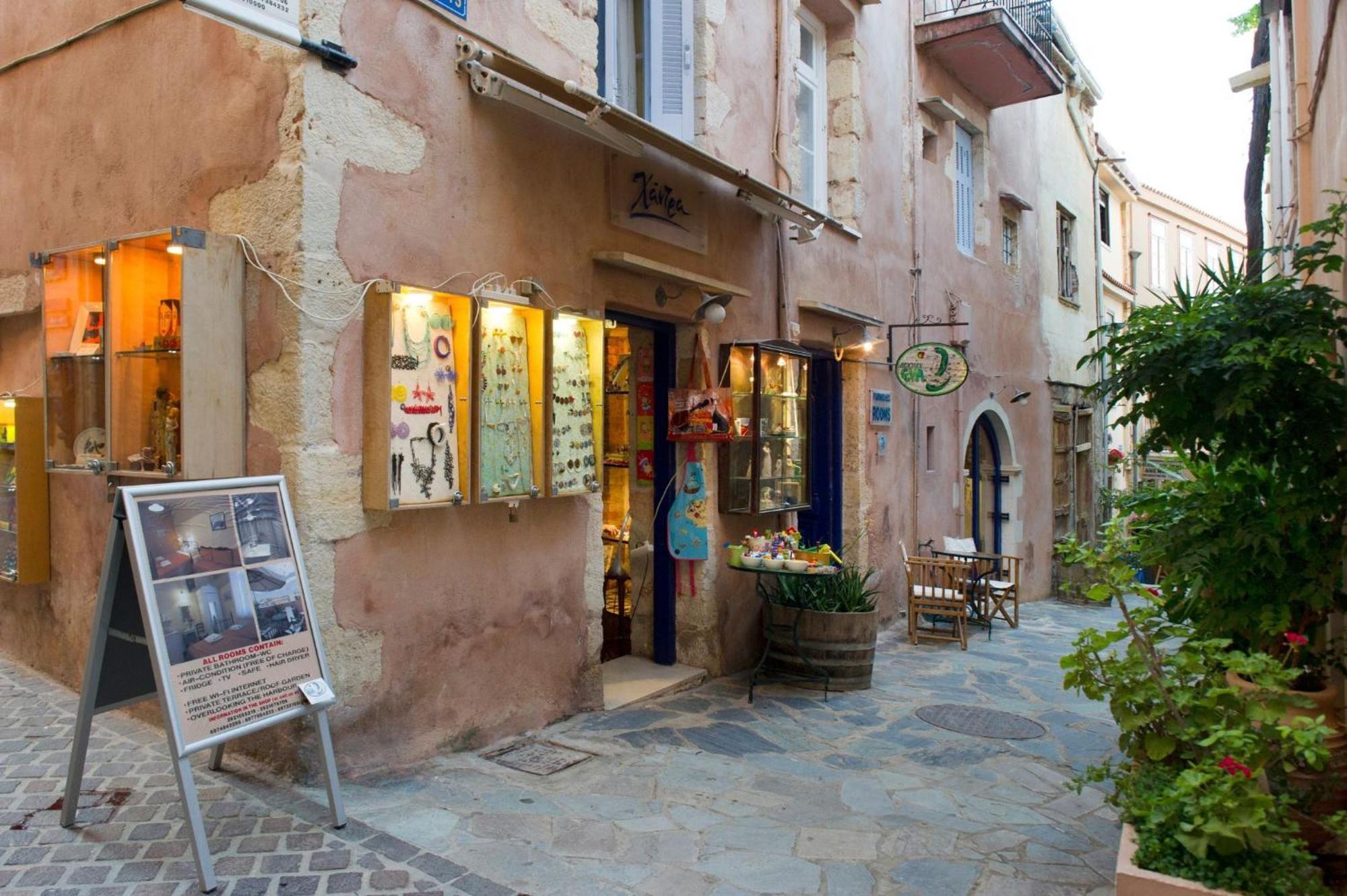 Pension Eva Chrissi Akti Chania Exterior foto